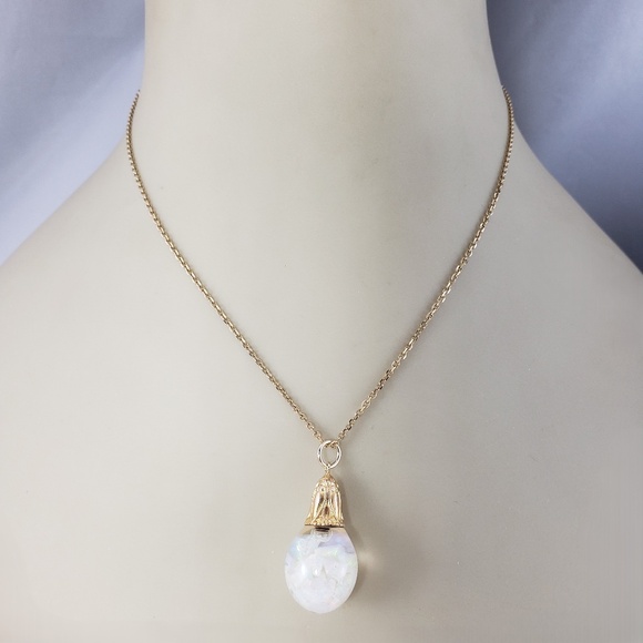 14 Karat Yellow Gold Floating Opal Pendant #20197 - Picture 6 of 7